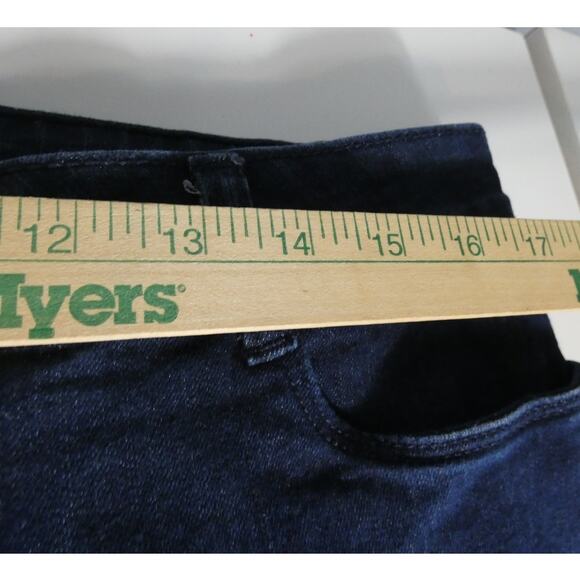 Croft & Barrow Classic Fit Capri Stretch Size 16 Denim Dark Blue 5 Pocket - Picture 5 of 7